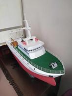 vissersboot hektrawler La Curieuse, Ophalen, Nieuw, Groter dan 1:32