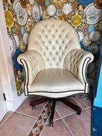 Vintage Chesterfield lederen buro stoel creme, Huis en Inrichting, Ophalen of Verzenden