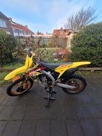 Suzuki rmz 250, Motoren
