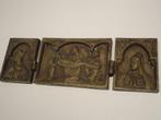 antiek bronzen retabel reisaltaar triptiek graflegging brons, Ophalen of Verzenden
