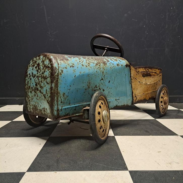 Trapauto '30er jaren Patina, Auto-onderdelen, Uitlaatsystemen, Ophalen