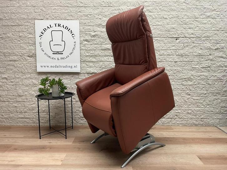 Hukla sta op stoel relax fauteuil ACCU stoel, Huis en Inrichting, Fauteuils, Zo goed als nieuw, Leer, 50 tot 75 cm, Minder dan 75 cm
