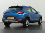 Kia Stonic 1.0 T-GDi MHEV DynamicLine | Trekhaak | Parkeerca, Auto's, Voorwielaandrijving, Gebruikt, Blauw, Origineel Nederlands