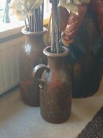 2 mooie Scheurich vintage vazen. Beide identiek motief, Ophalen