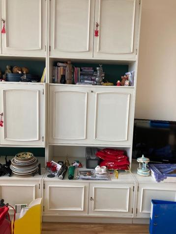 Wandmeubel, 5 delen beschikbaar voor biedingen