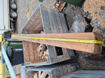 Douglas paal 14x14x300 beschikbaar voor biedingen