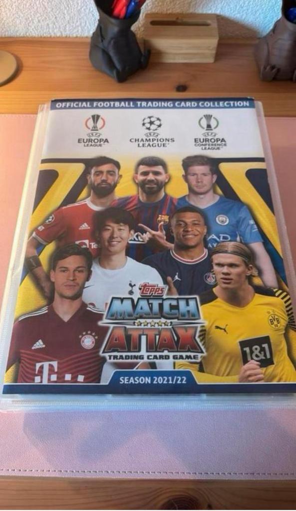 Topps match attax 2021-2022, Hobby en Vrije tijd, Stickers en Plaatjes, Zo goed als nieuw, Meerdere plaatjes, Ophalen of Verzenden