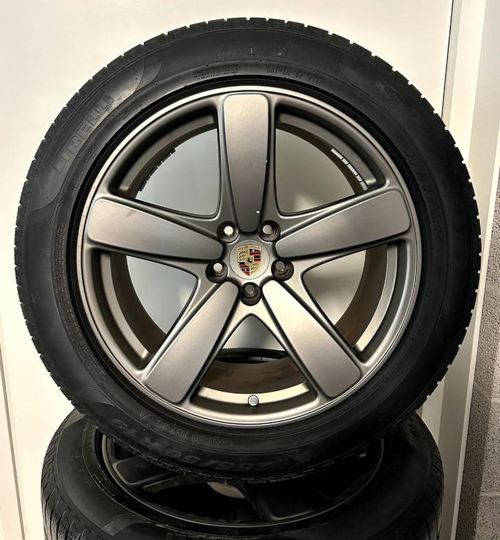 Winter! Porsche Macan "Classic" Velgen + winterbanden, Auto-onderdelen, Banden en Velgen, Banden en Velgen, Winterbanden, 19 inch