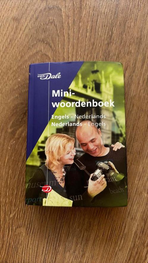 Van Dale Miniwoordenboek Engels-Nederlands Nederlands- Engel, Boeken, Woordenboeken, Zo goed als nieuw, Van Dale, Ophalen of Verzenden