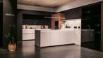 next125 schelpenwitte Japandi keuken met kookeiland, Huis en Inrichting, Keuken | Complete keukens, Ophalen, Overige materialen