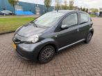 Toyota Aygo 1.0-12V Airco 5 deurs, Auto's, Voorwielaandrijving, Gebruikt, 4 stoelen, Startonderbreker