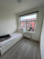 MALM IKEA BED, Huis en Inrichting, Slaapkamer | Bedden, Overige materialen, 90 cm, Gebruikt, Ophalen of Verzenden
