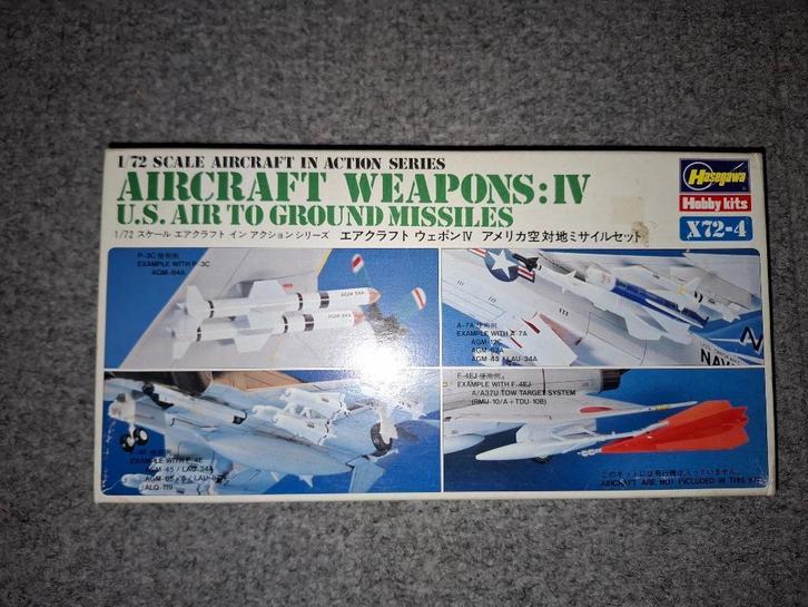 1/72 Hasegawa aircraft weapons set IV missiles, Hobby en Vrije tijd, Modelbouw | Vliegtuigen en Helikopters, Zo goed als nieuw