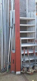Te koop aluminium rolsteiger 80 cm brede frames 8.20 werkhoo, Doe-het-zelf en Verbouw, Steigers, Ophalen of Verzenden, Zo goed als nieuw
