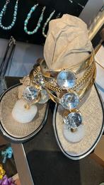 Zomer slippers  goud kleurig, Huis en Inrichting, Ophalen of Verzenden, Nieuw