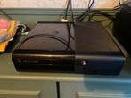 Xbox 360E new slim 250GB, Spelcomputers en Games, Spelcomputers | Xbox 360, Ophalen, Gebruikt, 360 E, Met 1 controller