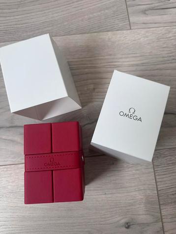 Omega horloge travel box pouch etui service beschikbaar voor biedingen