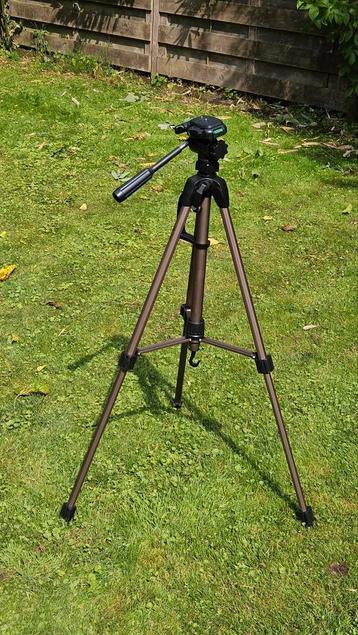 Aluminium driepoot statief: Hama Star 61 beschikbaar voor biedingen