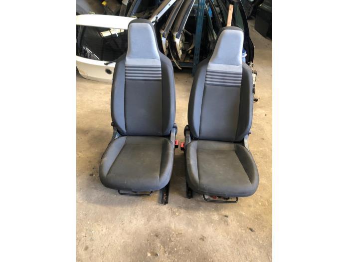 Bekleding Set (compleet) van een Volkswagen UP, Auto-onderdelen, Interieur en Bekleding, Volkswagen, Gebruikt, 3 maanden garantie
