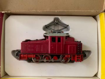 Trix Express Locomotief 2238 + Hoogoven slakkenwagon 3472 beschikbaar voor biedingen