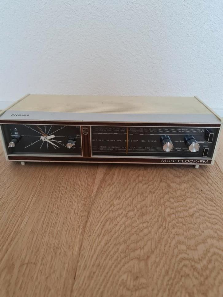 Vintage Philips Musi Clock FM Radio, Audio, Tv en Foto, Radio's, Gebruikt, Radio, Ophalen