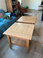Twee eiken salontafeltjes, Ophalen, Gebruikt, 50 tot 75 cm, Vierkant
