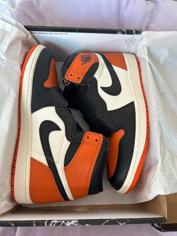 Air Jordan 1 High OG Shattered Backboard beschikbaar voor biedingen