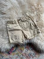 Kort beige broekje H&M maat 86, Kinderen en Baby's, Babykleding | Maat 86, Ophalen of Verzenden, Gebruikt, Jongetje of Meisje
