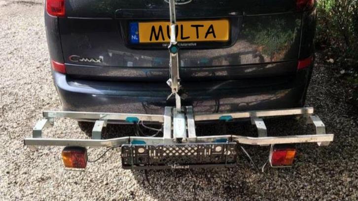 Multa fietsdrager, Auto diversen, Fietsendragers, Gebruikt, Trekhaakdrager, 2 fietsen, Brede banden, Elektrische fiets, Ophalen of Verzenden