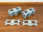 Duplo 10x rechte rails licht grijs (2), Kinderen en Baby's, Speelgoed | Duplo en Lego, Ophalen of Verzenden, Zo goed als nieuw