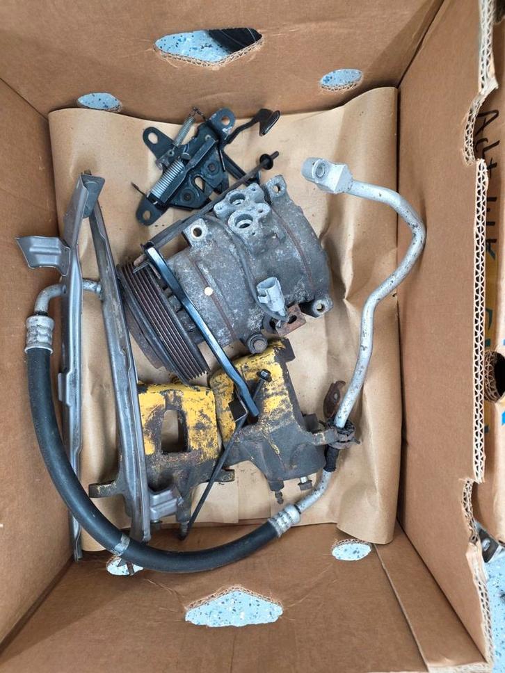 3dozen 50euro T23 Onderdelen 2ZZGE 1ZZGE veel onderdelen, Auto-onderdelen, Overige Auto-onderdelen, Toyota, Ophalen of Verzenden