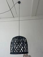 2 zwarte hanglampen en 1 hanglamp te koop, Minder dan 50 cm, Overige materialen, Ophalen of Verzenden, Zo goed als nieuw