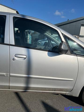 Mitsubishi colt 6 grijs 16H Rechts voor deur 2004-2014 beschikbaar voor biedingen