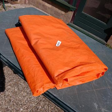 Grondzeil of afdekfolie  6m x 8m beschikbaar voor biedingen