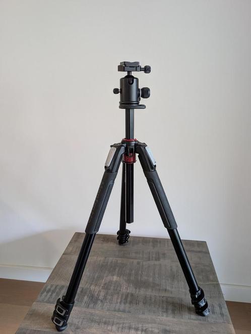 Manfrotto MT055XPRO3 en Kirk BH-3 balhoofd met snelkoppeling, Audio, Tv en Foto, Fotografie | Statieven en Balhoofden, Gebruikt