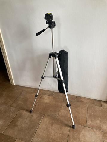 Lichtgewicht Camera Statief met Tas beschikbaar voor biedingen