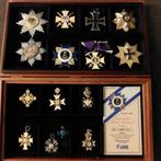 Gode Duitse orden medailles in luxe bewaar cassette, Verzamelen, Overige soorten, Duitsland, Ophalen of Verzenden