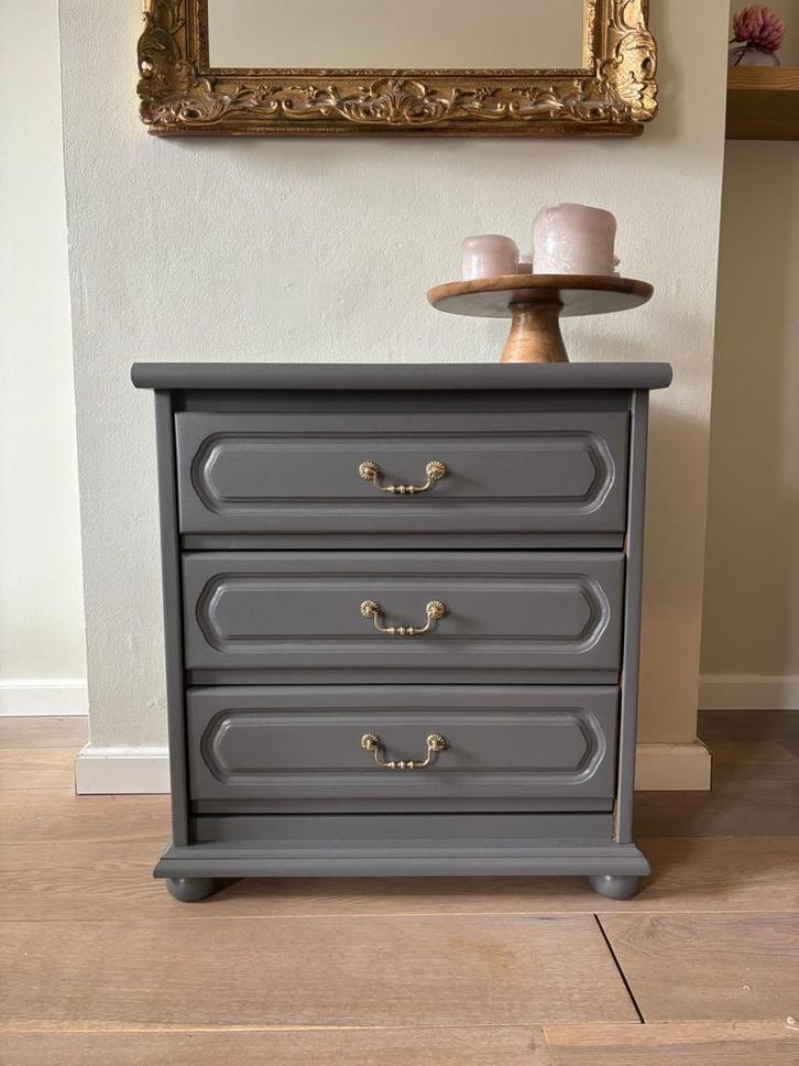 Antiek gangkastje / nachtkastje, Huis en Inrichting, Kasten | Ladekasten, Zo goed als nieuw, Minder dan 100 cm, 50 tot 100 cm