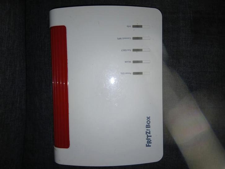 Fritz!Box 7590 AE - Zo goed als nieuw!, Computers en Software, Routers en Modems, Ophalen of Verzenden