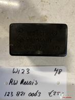 Mercedes W123 Ruitenwisserrelais