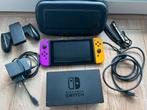 Nintendo switch 1 compleet met accessoires, Spelcomputers en Games, Spelcomputers | Nintendo Switch, Ophalen, Gebruikt, Met 2 controllers