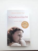 Schaduwvlucht, Mirjam van der Vegt, Boeken, Ophalen of Verzenden, Gelezen