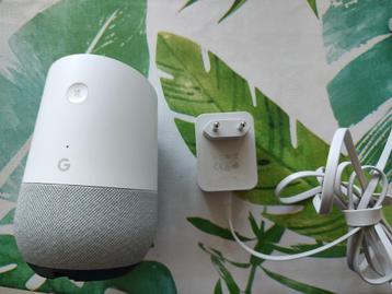 Slimme Smart Speaker Google Home in nieuwstaat beschikbaar voor biedingen