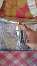 Nieuw zilver bling enveloppen model schouder tas, Sieraden, Tassen en Uiterlijk, Tassen | Damestassen, Ophalen of Verzenden, Nieuw