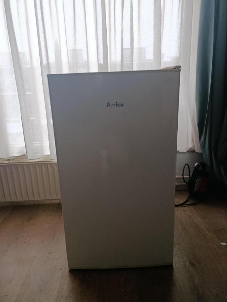 Koelkast Amica, Witgoed en Apparatuur, Koelkasten en IJskasten, Gebruikt, Zonder vriesvak, Minder dan 75 liter, 160 cm of meer
