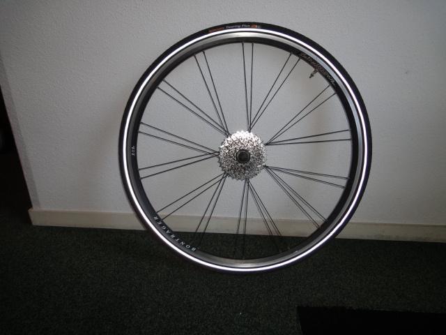 fietswielen, Fietsen en Brommers, Fietsonderdelen, Gebruikt, Wiel, Rubber, Ophalen