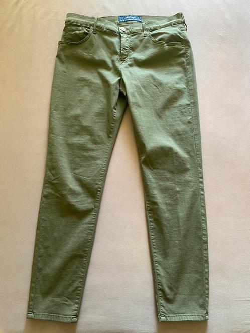 Nieuwe Jacob Cohen legergroene broek maat 32=M= NL 38/40., Kleding | Dames, Broeken en Pantalons, Nieuw, Maat 38/40 (M), Groen