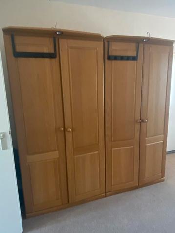 Complete set meubels voor huis en inrichting. beschikbaar voor biedingen