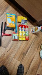 insectenspray, swiffer, trekker, schaar, Ophalen, Raamwisser of Trekker