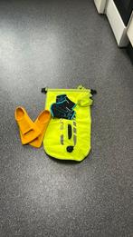 Zwemboei en zwemflippers en zwemhandschoenen, Watersport en Boten, Ophalen of Verzenden, Zo goed als nieuw, Snorkelvinnen